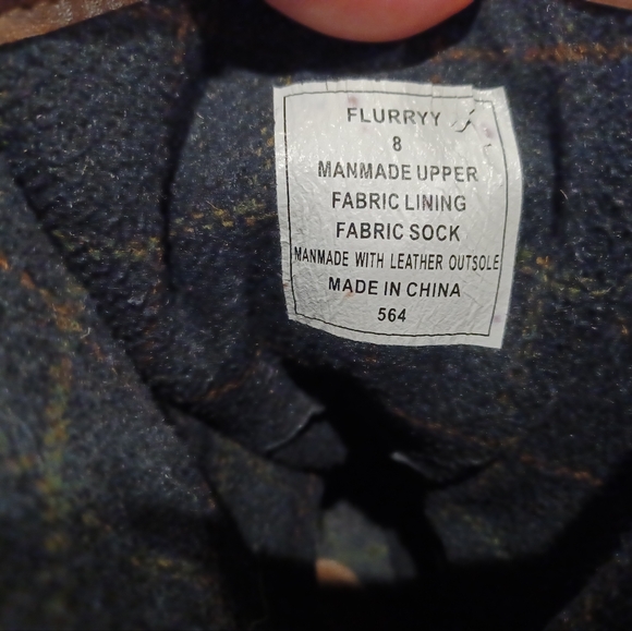 Madden Girl Flurryy Rain Boots w/ fabric lining. Size 8 - Picture 10 of 12